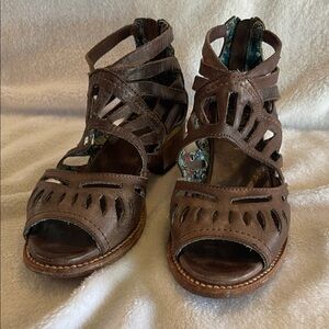 Freebird by Steven Ponce In Plum, Size 8 EUC